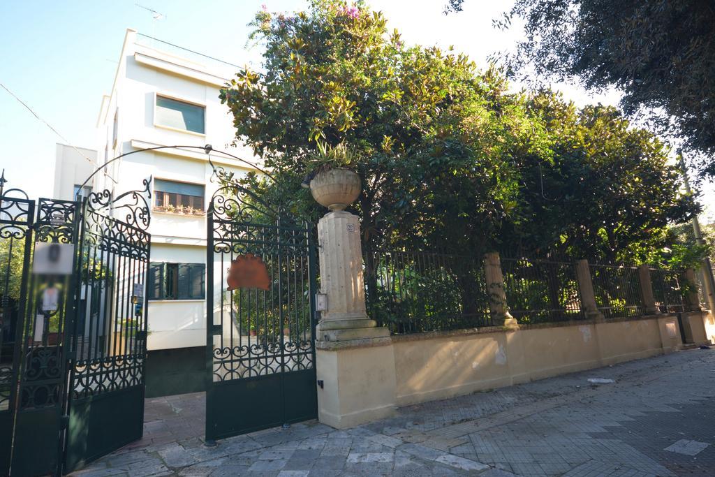 Leccelite Apartment Exterior photo
